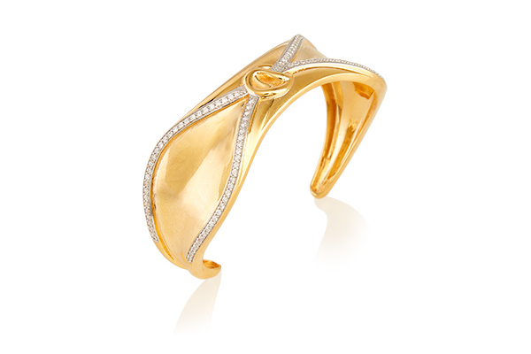 18k Gold Cuff Bracelet